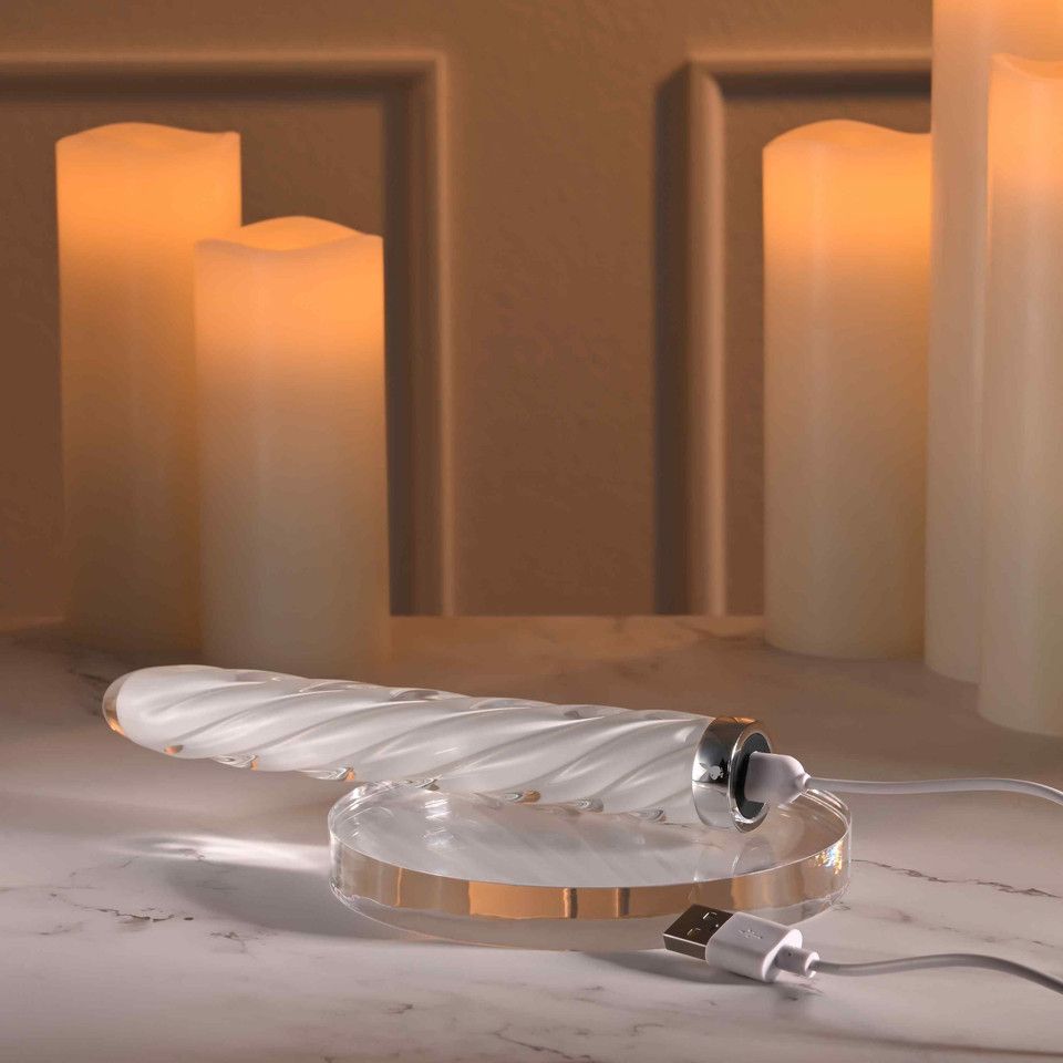 1740731353.120110-white_2